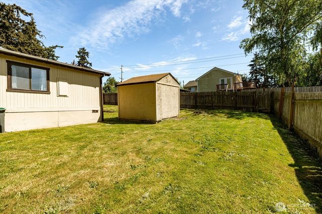 2172 Norman Drive, Oak Harbor, WA 98277