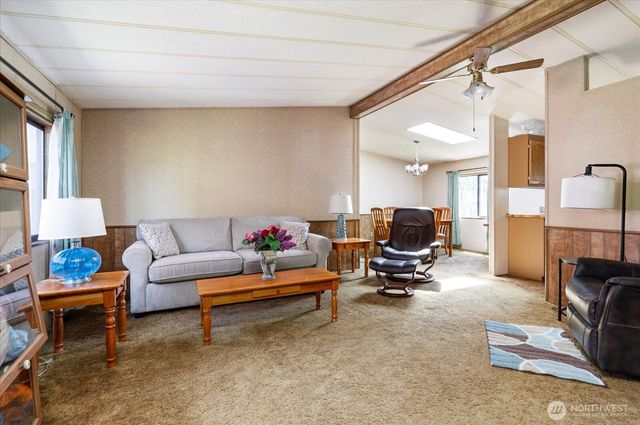 2172 Norman Drive, Oak Harbor, WA 98277