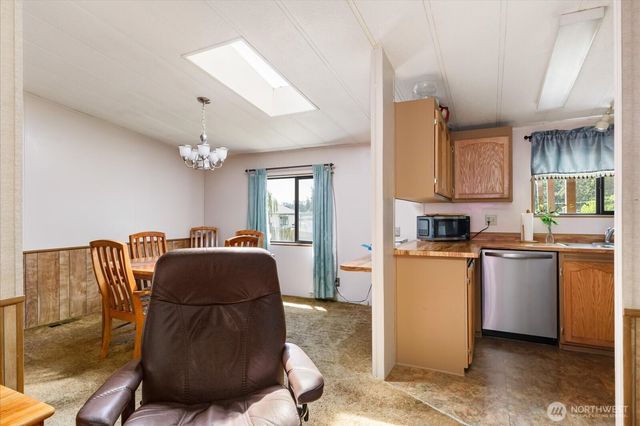 2172 Norman Drive, Oak Harbor, WA 98277