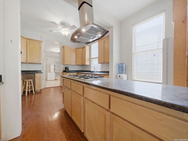 126 Kennedy Ave, San Antonio, TX 78209