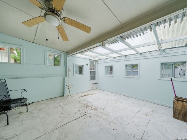 126 Kennedy Ave, San Antonio, TX 78209