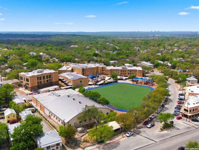 126 Kennedy Ave, San Antonio, TX 78209