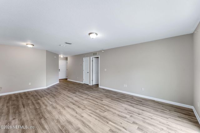 7828 HAMMOND Boulevard, Jacksonville, FL 32220