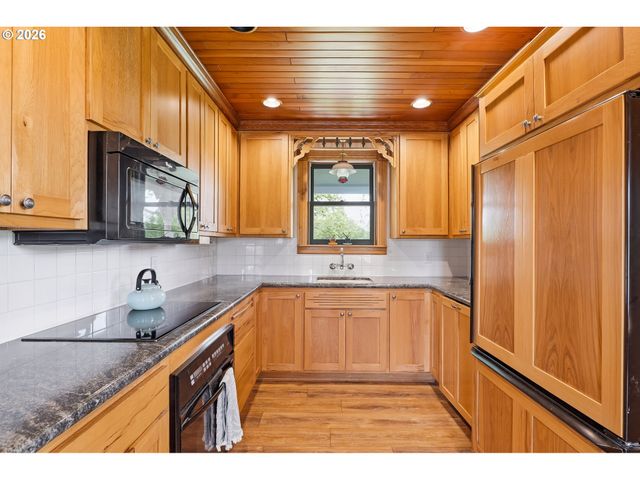 17386 S CALLAHAN Rd, Molalla, OR 97038