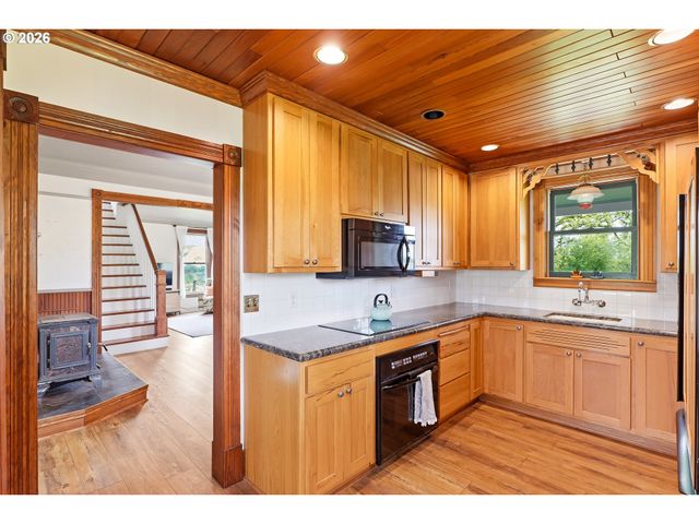17386 S CALLAHAN Rd, Molalla, OR 97038