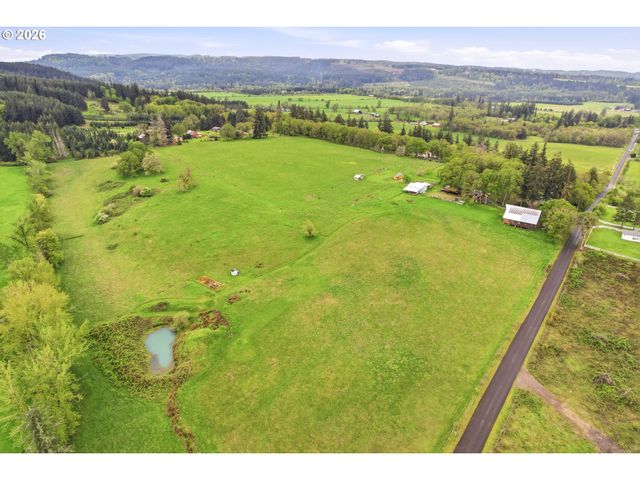 17386 S CALLAHAN Rd, Molalla, OR 97038