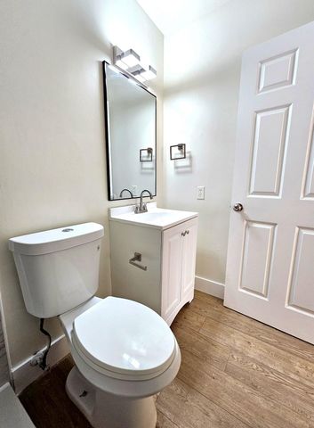 4780 Orleans Court B, West Palm Beach, FL 33415