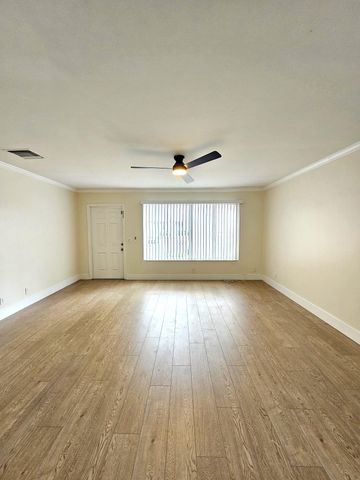 4780 Orleans Court B, West Palm Beach, FL 33415