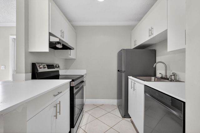 5299 Copperleaf Circle, Delray Beach, FL 33484