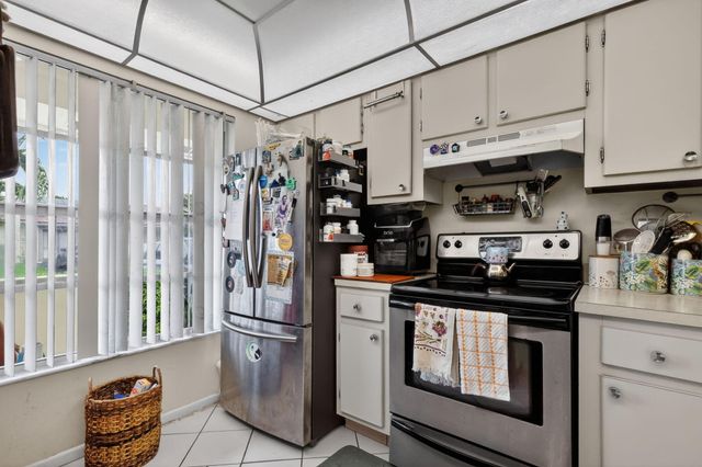 5299 Copperleaf Circle, Delray Beach, FL 33484