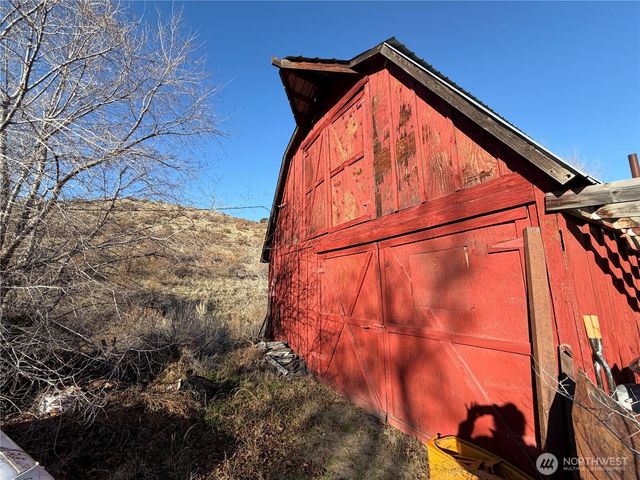 23227 Highway 20, Okanogan, WA 98840