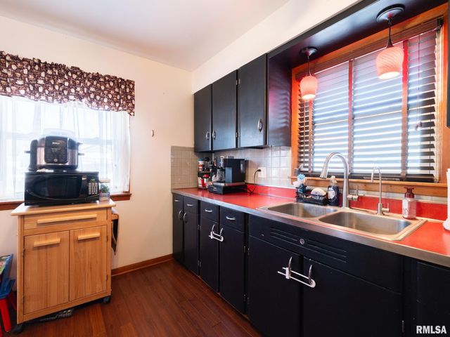 128 N LUELLYN Place, Hanna City, IL 61536