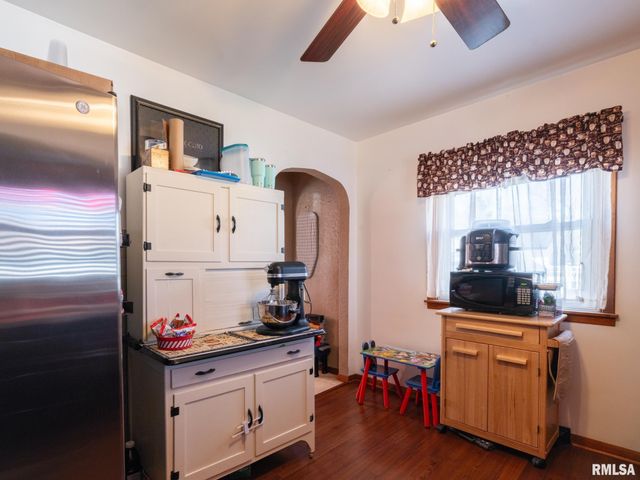 128 N LUELLYN Place, Hanna City, IL 61536