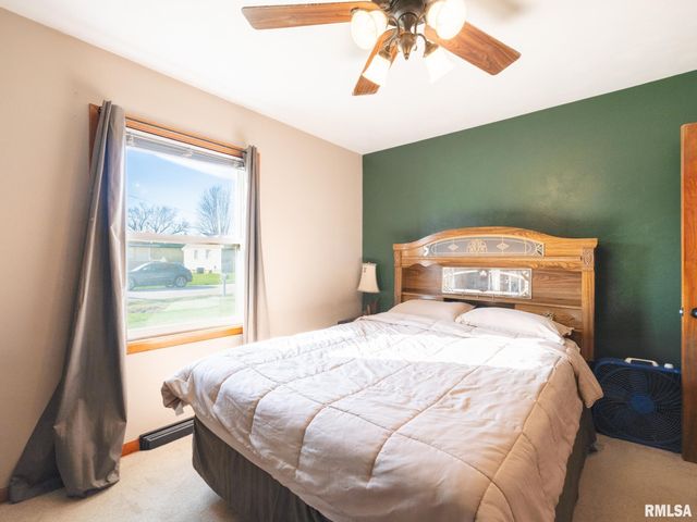 128 N LUELLYN Place, Hanna City, IL 61536