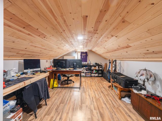 128 N LUELLYN Place, Hanna City, IL 61536