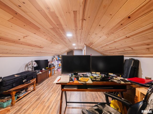 128 N LUELLYN Place, Hanna City, IL 61536