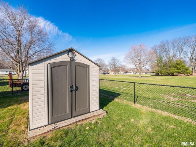 128 N LUELLYN Place, Hanna City, IL 61536