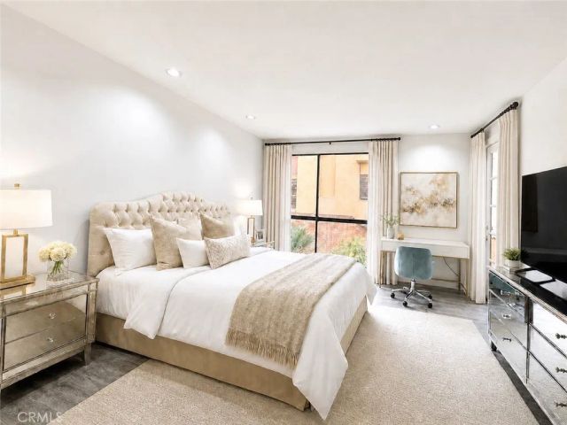 235 S Tower 108, Beverly Hills, CA 90211