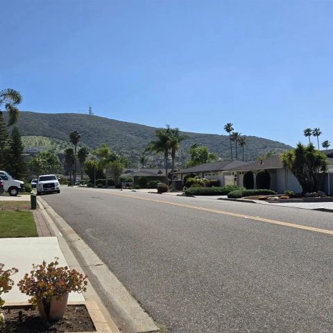 1722 San Pablo Drive, San Marcos, CA 92078