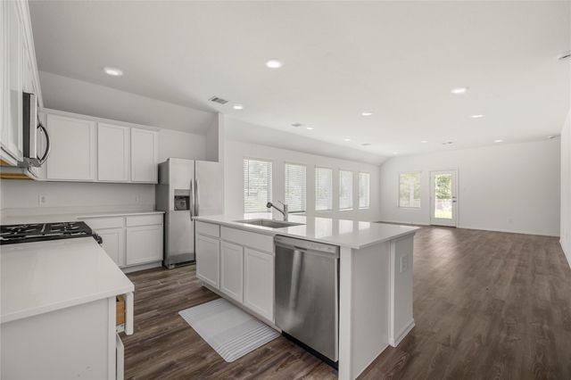 1351 Antigua Drive, Conroe, TX 77301