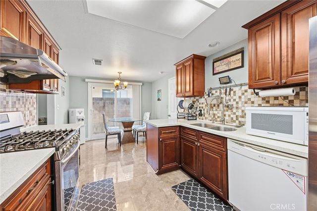 313 E Duarte 5, Arcadia, CA 91006