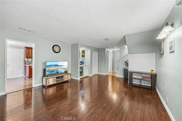 313 E Duarte 5, Arcadia, CA 91006