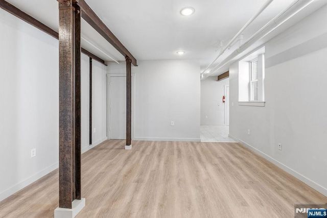 50 Reservoir Avenue B1, Jersey City, NJ 07307