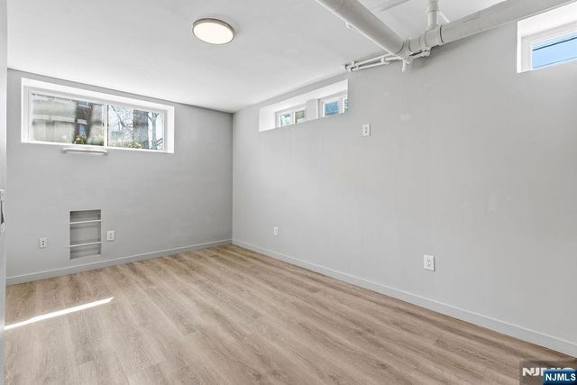 50 Reservoir Avenue B1, Jersey City, NJ 07307