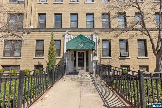50 Reservoir Avenue B1, Jersey City, NJ 07307
