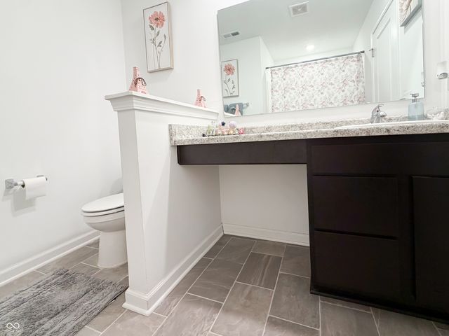 4061 Sedgewick Lane, Columbus, IN 47201