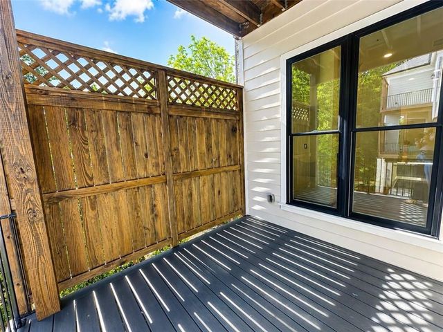 200 Midnight Oak Run 4, Alpharetta, GA 30009