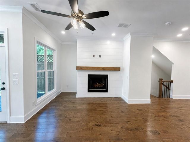 200 Midnight Oak Run 4, Alpharetta, GA 30009