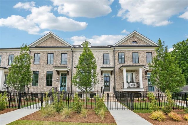 200 Midnight Oak Run 4, Alpharetta, GA 30009