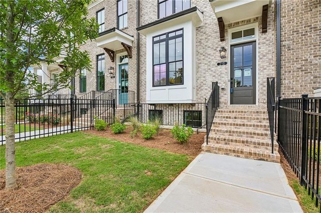 200 Midnight Oak Run 4, Alpharetta, GA 30009