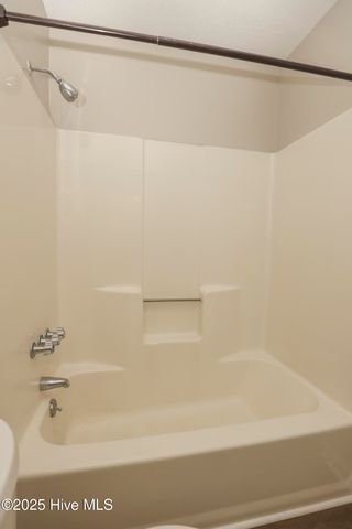 110 Fieldcrest Drive, Jacksonville, NC 28546