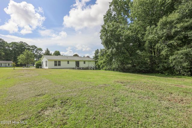 110 Fieldcrest Drive, Jacksonville, NC 28546