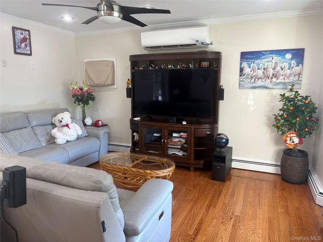 650 Warren Avenue, Thornwood, NY 10594