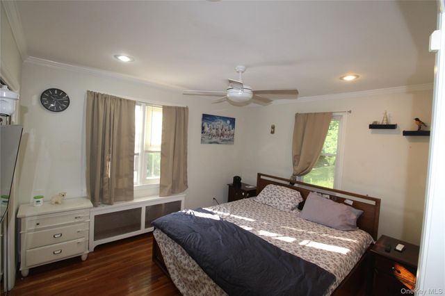 650 Warren Avenue, Thornwood, NY 10594