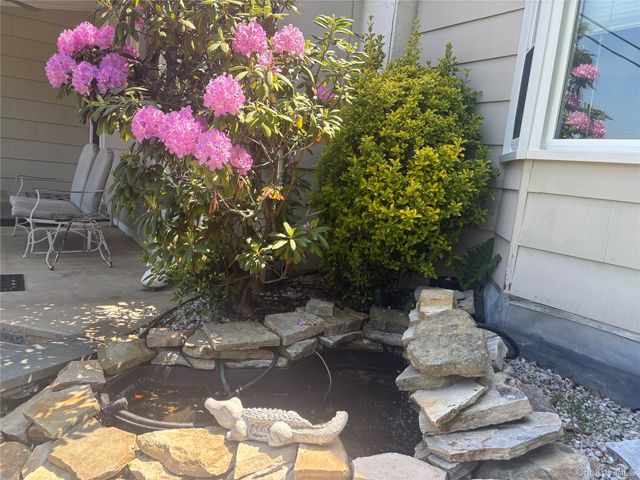 650 Warren Avenue, Thornwood, NY 10594