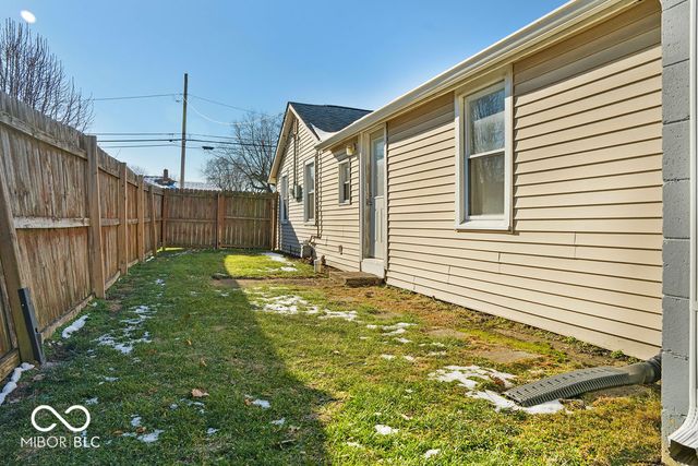 1040 Southern Avenue, Beech Grove, IN 46107