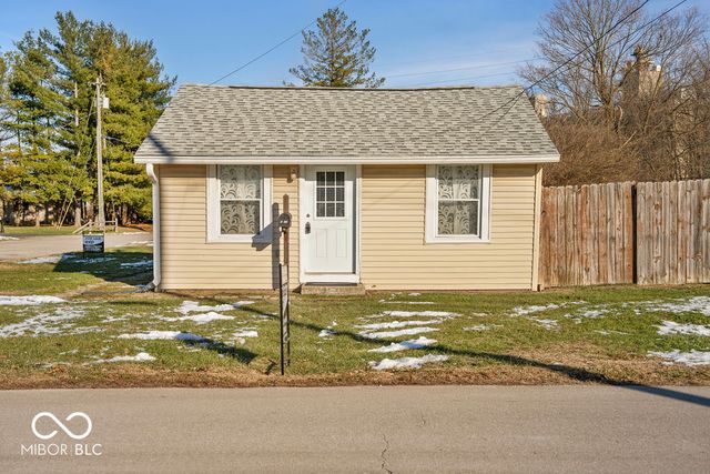 1040 Southern Avenue, Beech Grove, IN 46107