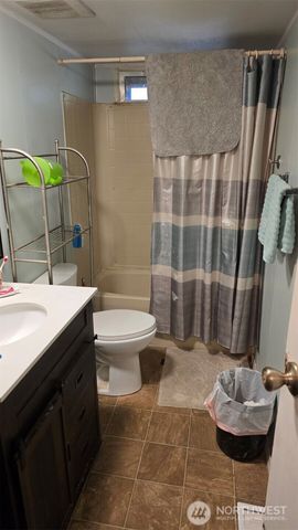 22014 130th Street E, Bonney Lake, WA 98391