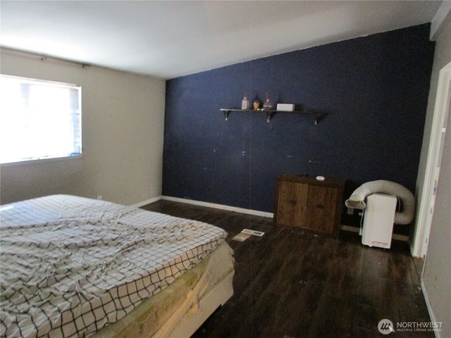 22014 130th Street E, Bonney Lake, WA 98391