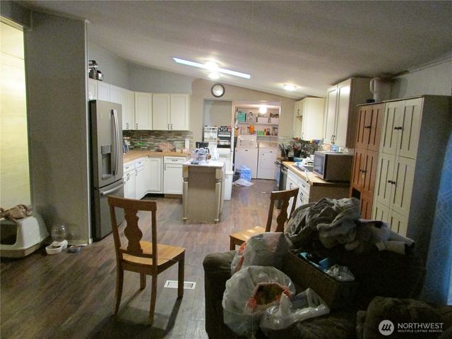 22014 130th Street E, Bonney Lake, WA 98391