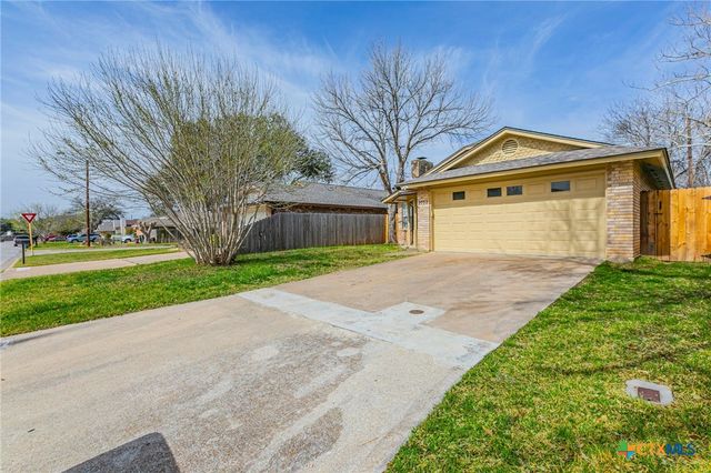 2722 Daniel Boone Trail, Temple, TX 76502