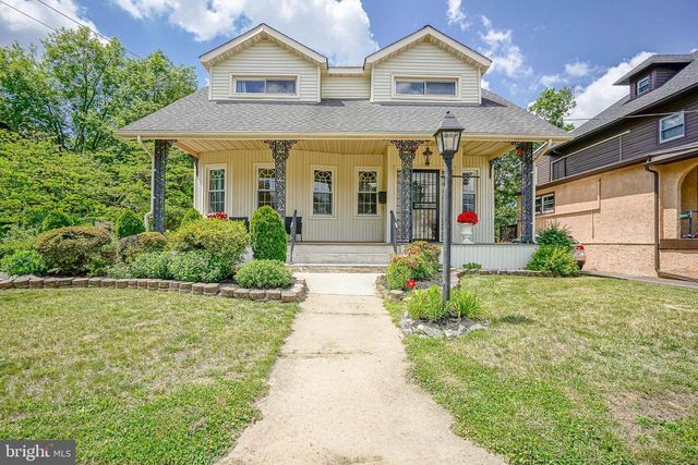 158 WYOMING AVE, Audubon, NJ 08106