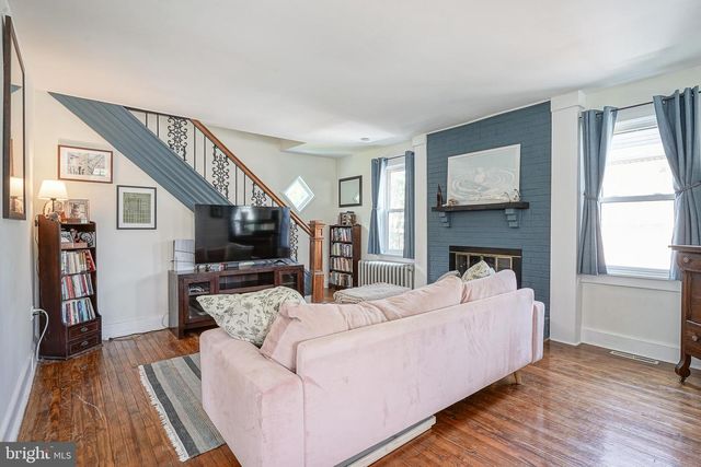 158 WYOMING AVE, Audubon, NJ 08106
