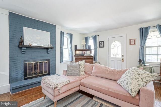158 WYOMING AVE, Audubon, NJ 08106