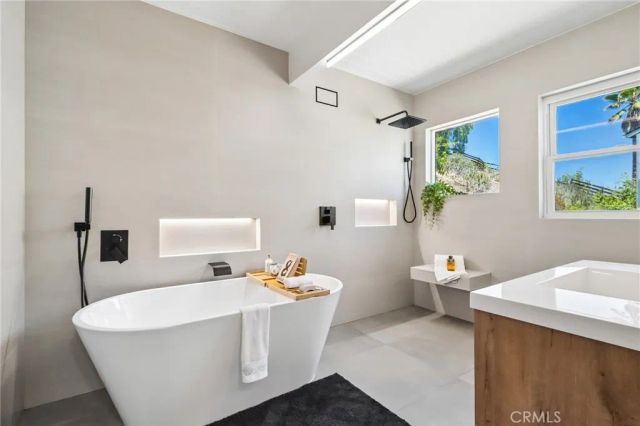 12351 Alexander, Santa Ana, CA 92705