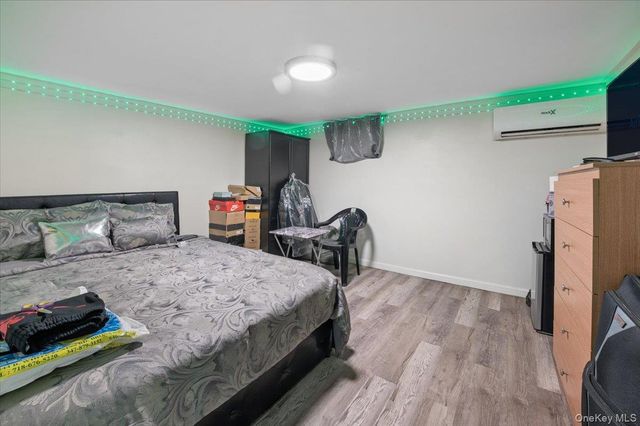 681 E 240th Street, Bronx, NY 10470